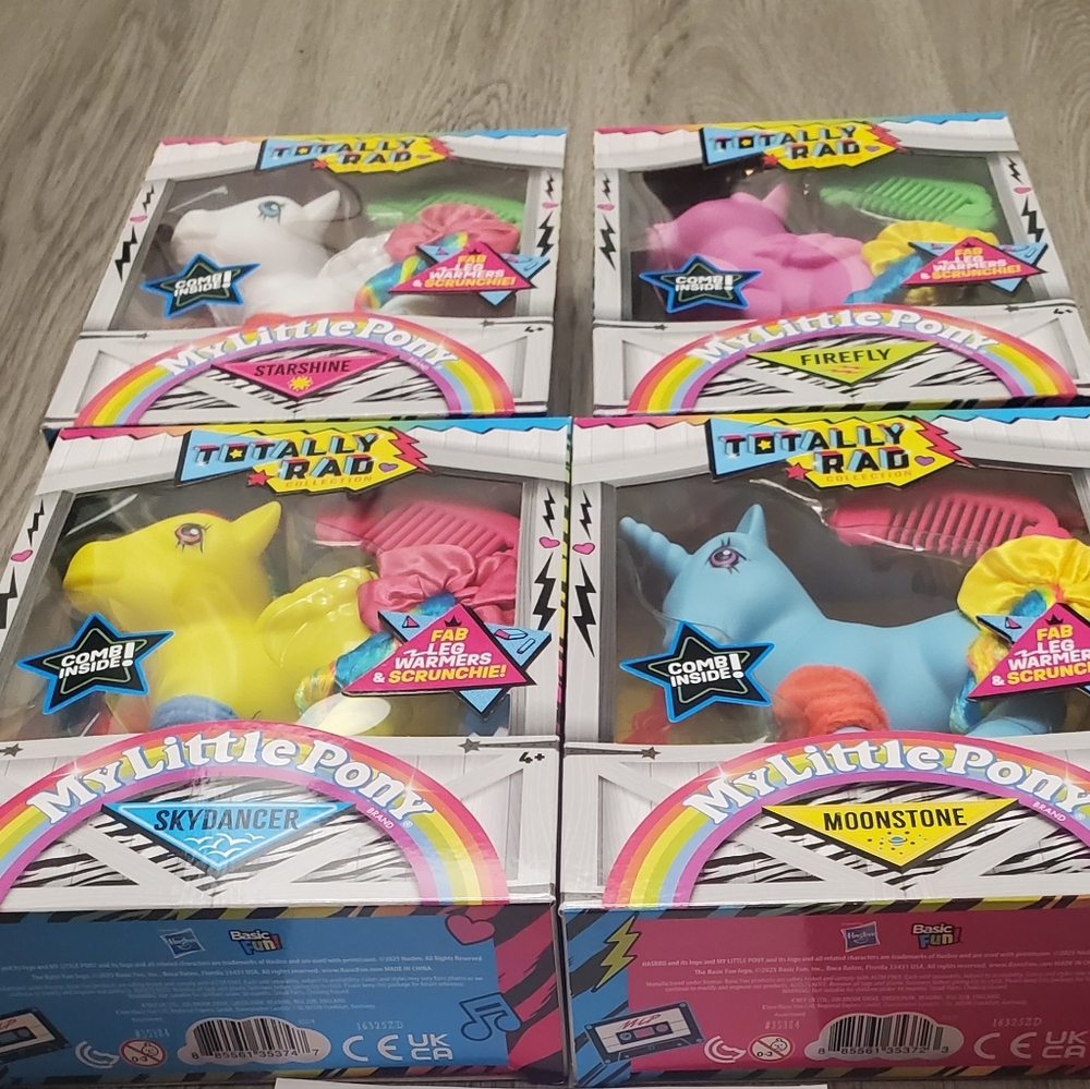 My Little Pony Totally Rad Toy Set (4 Ponies) - Picture 2 of 3